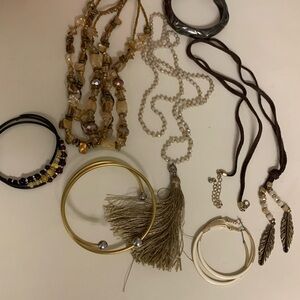 7 Piece Jewelry Lot Natural Tones